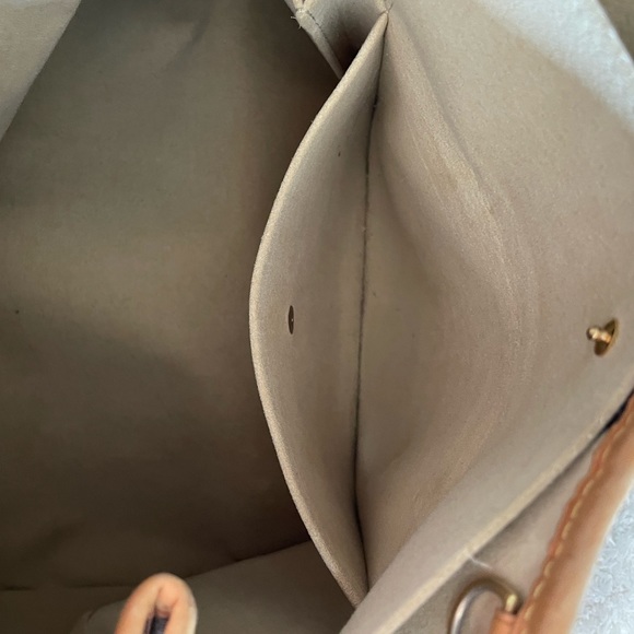 Louis Vuitton Galleria Shoulder Bag - Picture 2 of 7